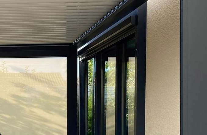 Screens et stores verticaux zip
